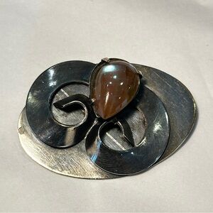 Vintage 1960s/70s Modernist MCM Brutalist Silver Brooch with Brown Gemstone